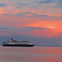 Cruiser is leaving Punta Arenas
